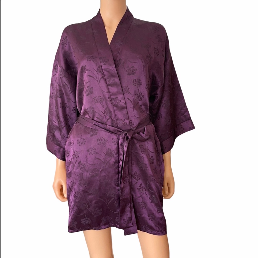 Vintage Fredrick’s of Hollywood purple rob